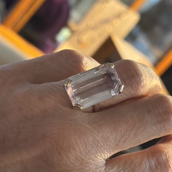14k Kunzite Ring - Picture 14 of 17